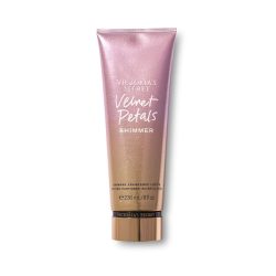   Victoria's Secret Velvet Petals Shimmer Testápoló 236 ml